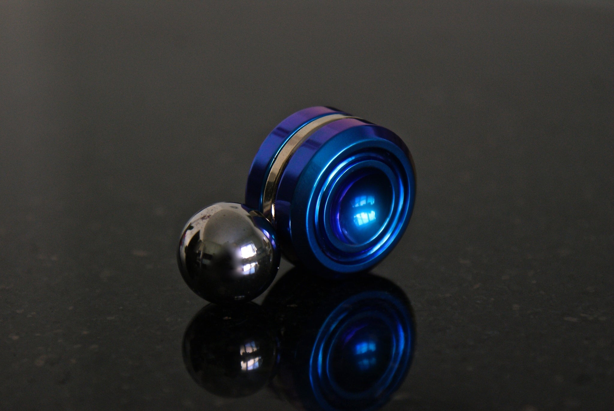 Orbiter™ Titanium Gift Set